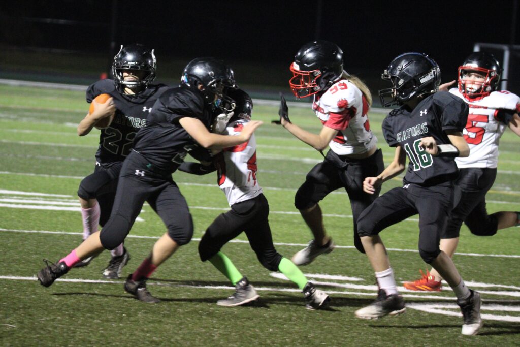 2024-Wolvorines-vs-Gators-Midget-Super-Bowl-Photo-Char-Stone