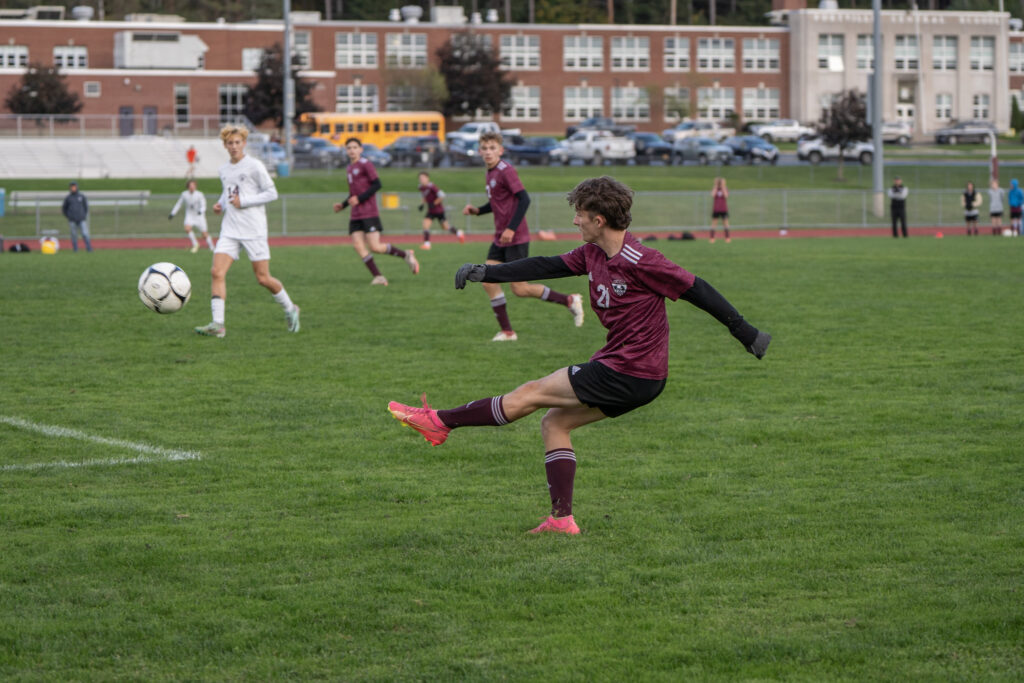 Photo by Hunter O. Lyle Connor Roulo sends the ball downfield during the Panthers’ 2-0 win over Ellicottville.