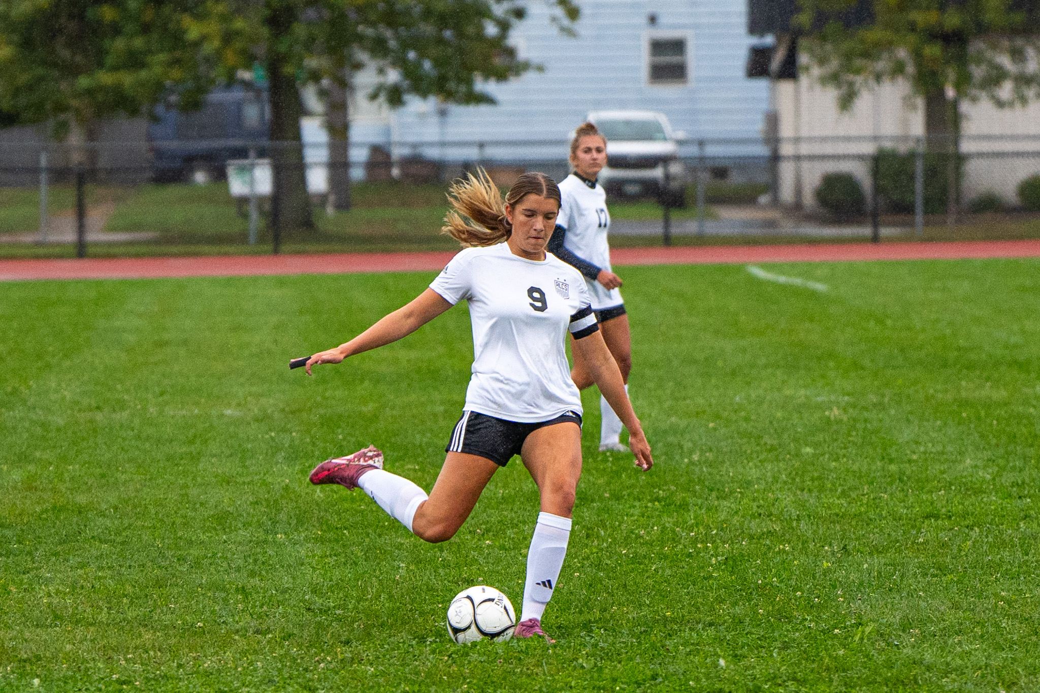 Allegany-Limestone's Madison Honeck sends a pass downfield during the Lady Gator's win over Olean on Tuesday, Sept. 24. | Photo by Hunter O. Lyle