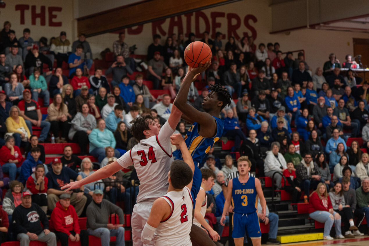 Otto-Eldred's Shene Thomas pulls up for a very contested jump shot during the Terrors' 45-33 win over Cameron County on Thursday. | Photo by Hunter O. Lyle