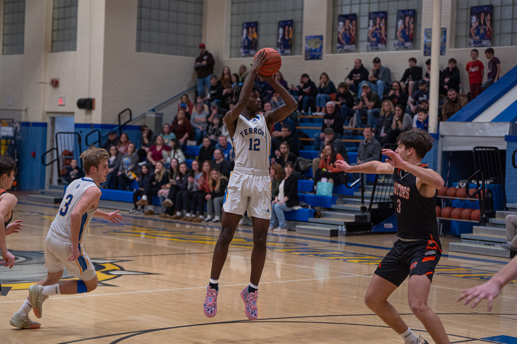 Otto-Eldred's Shene Thomas takes a mid-range jumper during the Terrors' win over Port Allegany in the opening round of the North Tier League playoffs. | Photo by Hunter O. Lyle