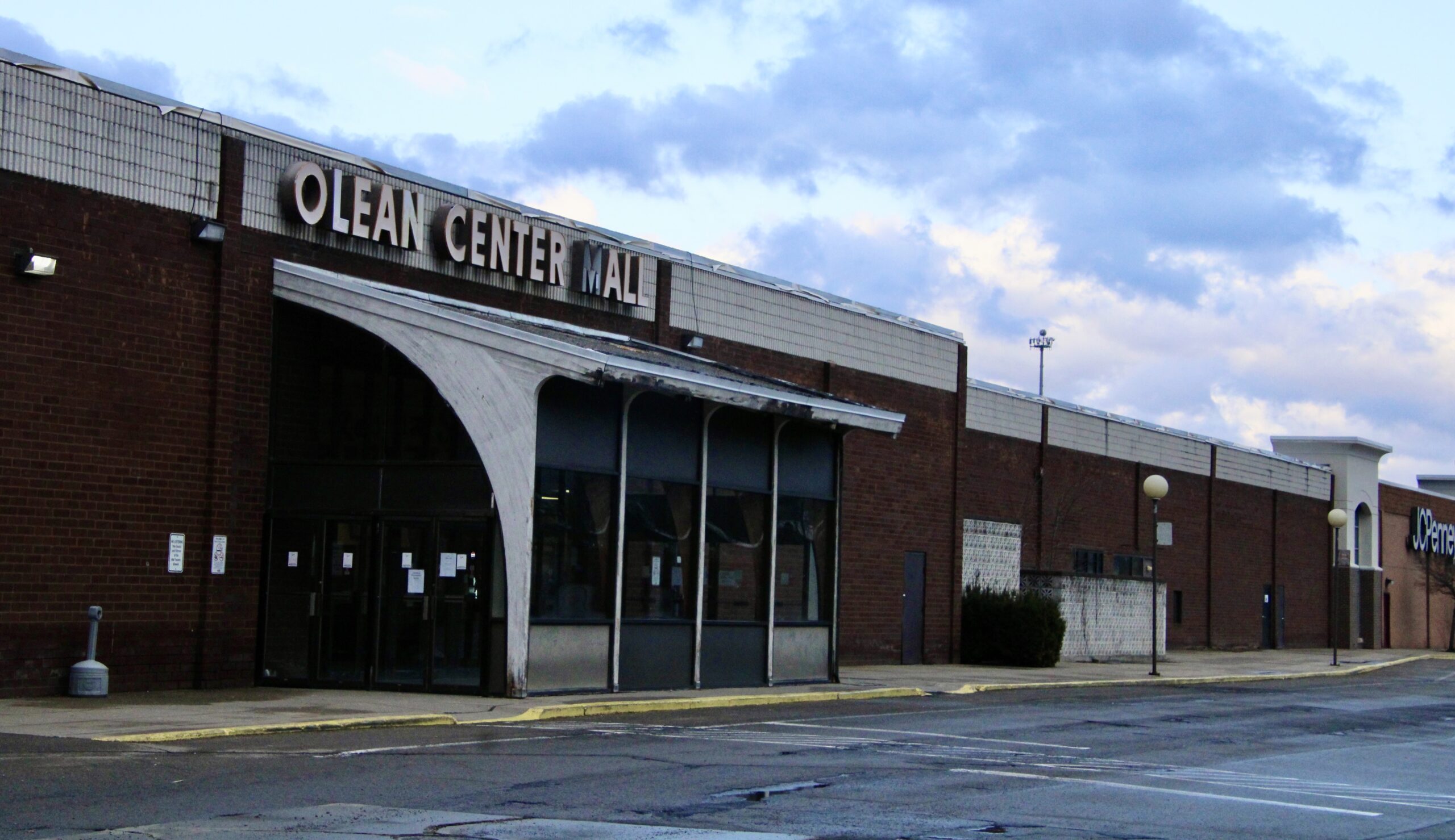 (Rick Miller/Olean Star) The developer of Olean Town Centre is seeking to redevelop Olean Center Mall in a $40 million program that includes the city using eminent domain to obtain site interest rights.